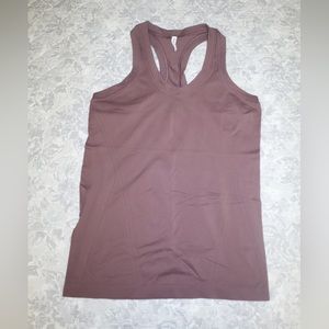 Athleta Momentum Workout Tank - sz Medium - purple